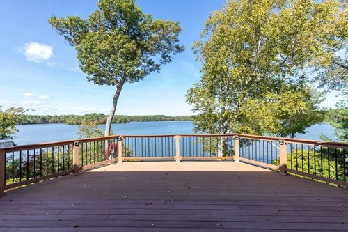 178 Black Cat Rd, Plymouth, MA, 02360-3508 | Card Image