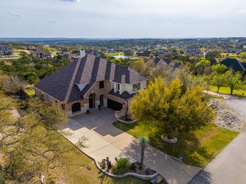187 Thatchers Ct, Dripping Springs, TX, 78620-4303 | Card Image