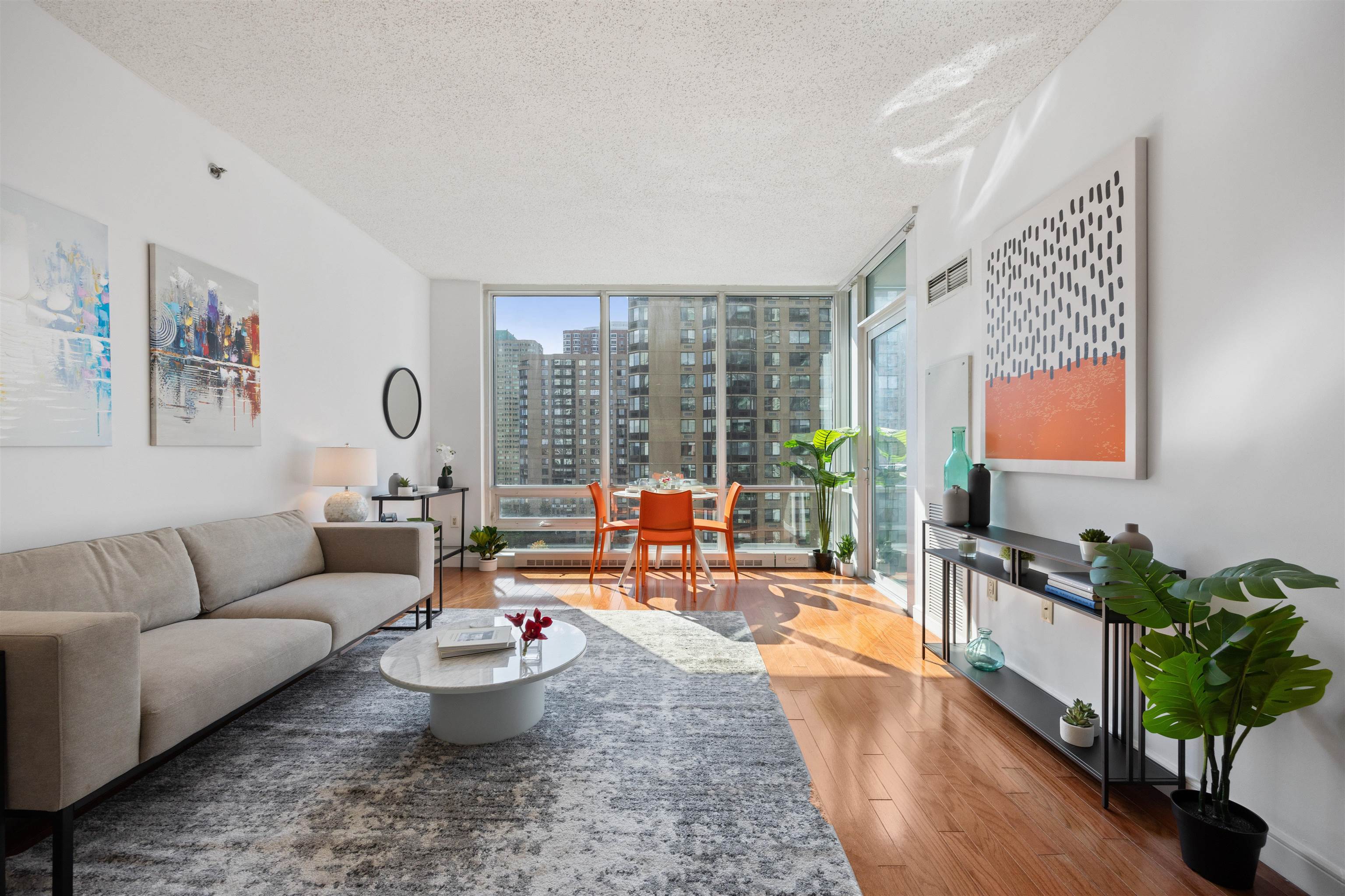 Residential Lease in JC, Downtown 4