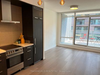 S423 - 455 Front St E, Condo with 1 bedrooms, 1 bathrooms and null parking in Toronto ON | Image 2