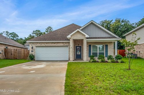 58 Saltmeadow Circle, Ocean Springs, MS, 39564 | Card Image