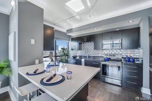 unit-1002-88 E San Fernando St, San Jose, CA, 95113-2541 | Card Image