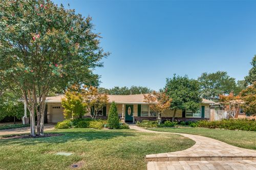 1504 Briarwood Blvd, Arlington, TX, 76013-3411 | Card Image