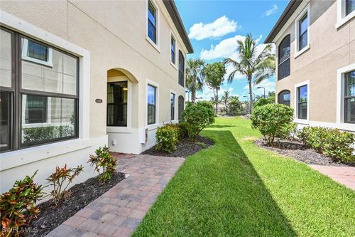 102-26115 Palace Ln, BONITA SPRINGS, FL, 34135-6017 | Card Image