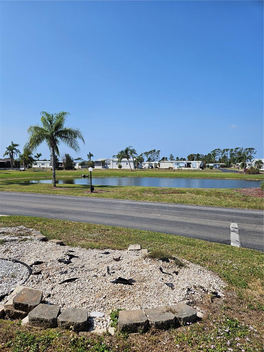 Land in NORTH PORT 4