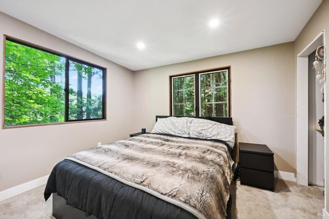 21713 Starrett Hill Dr, House other with 2 bedrooms, 2 bathrooms and 2 parking in Monte Rio CA | Image 28