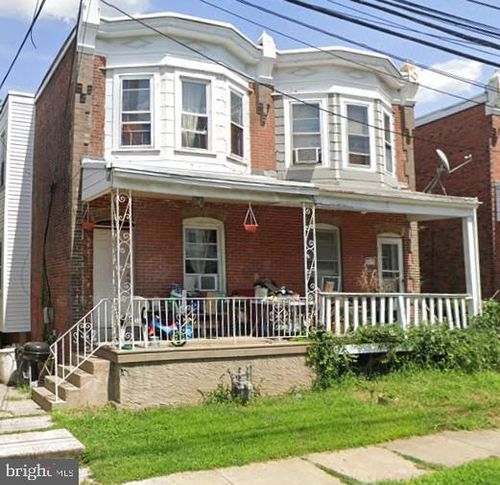 121 Pine St, COLLINGDALE, PA, 19023-1826 | Card Image
