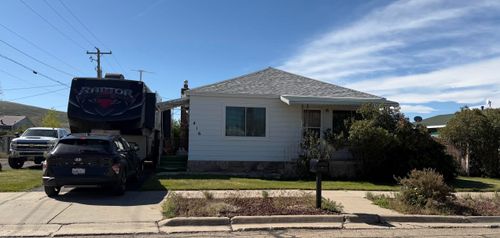 416 Onyx St, Kemmerer, WY, 83101-3210 | Card Image