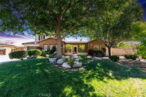 13195 Trailwood Way, Apple Valley, CA, 92308 | Card Image