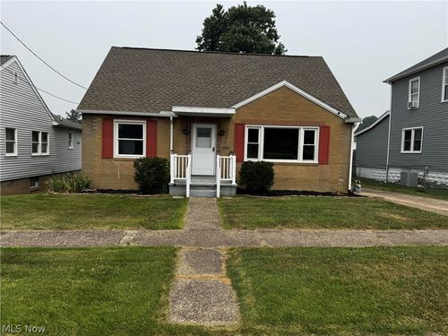 839 Brown Street, Zanesville, OH, 43701 | Card Image