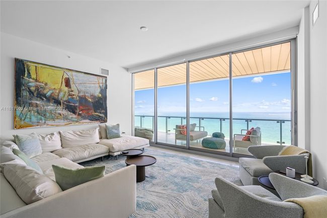 APT-1602 - 5775 Collins Ave, Condo with 2 bedrooms, 3 bathrooms and null parking in Miami Beach FL | Image 21