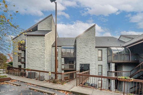203-1155 Upper Alpine Way, Gatlinburg, TN, 37738-4510 | Card Image