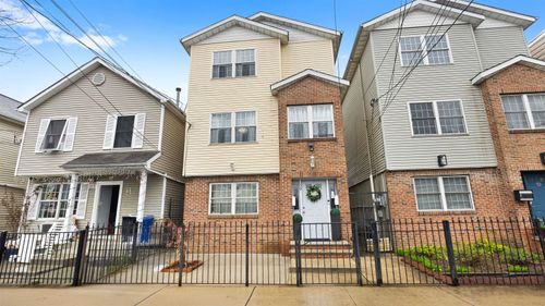 159 Dwight St, Jersey City, NJ, 07305-3203 | Card Image