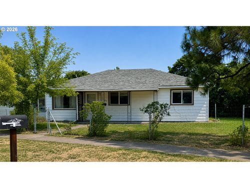 1101 F Ave, La Grande, OR, 97850-2027 | Card Image