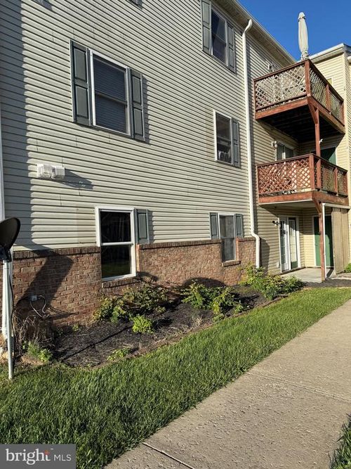 unit-e3-1290 Ox Rd, WOODSTOCK, VA, 22664-1062 | Card Image