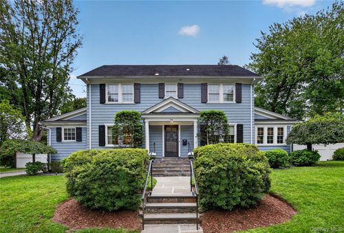 26 Brookside Cir, Yonkers, NY, 10708-5619 | Card Image