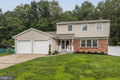 27 Kevin Way, MARLTON, NJ, 08053-2513 | Card Image