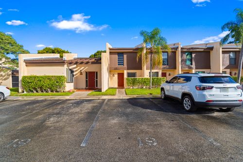 19-9925 Nw 10th Street, Pembroke Pines, FL, 33024 | Card Image