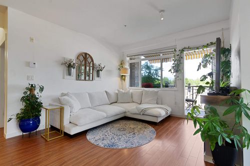 320-12350 Harris Rd, Pitt Meadows, BC, V3Y0C5 | Card Image