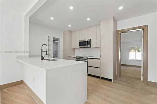 1453 Nw 56th St, Miami, FL, 33142-3143 | Card Image