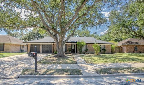 503 Sherwood Dr, Victoria, TX, 77901-4531 | Card Image