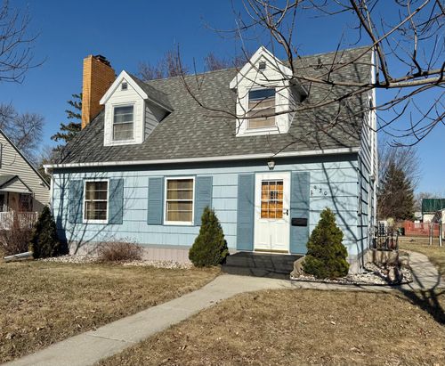 920 Arnold Ave N, Thief River Falls, MN, 56701-1424 | Card Image