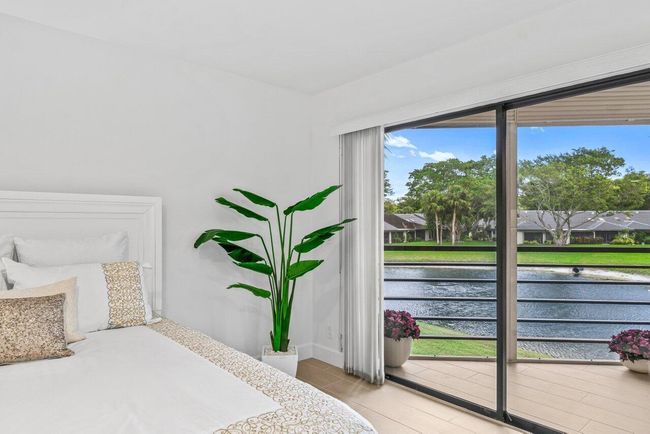 204 - 10092 Cedar Point 204 Boulevard, Condo with 2 bedrooms, 2 bathrooms and null parking in Boynton Beach FL | Image 24