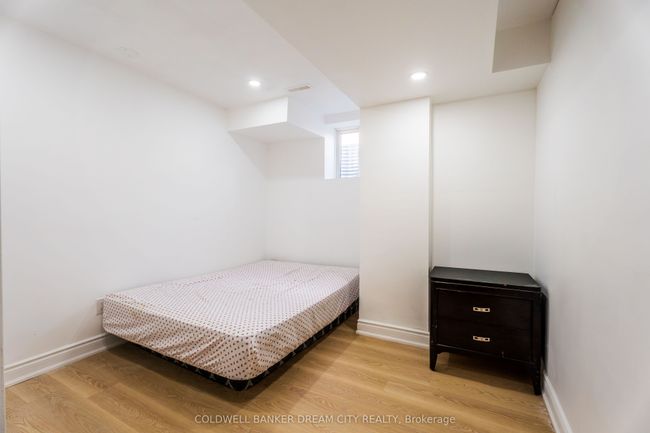 32 Charger Lane, House other with 8 bedrooms, 4 bathrooms and 2 parking in Brampton ON | Image 40