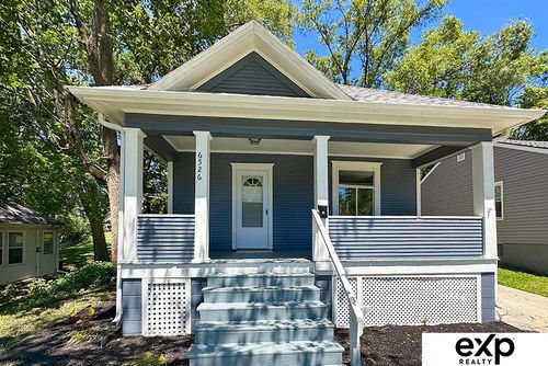 6526 Pinkney St, Omaha, NE, 68104-3236 | Card Image