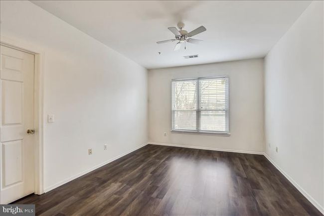 UNIT-1110 - 1601 Spring Gate Dr, Condo with 2 bedrooms, 2 bathrooms and null parking in MCLEAN VA | Image 16