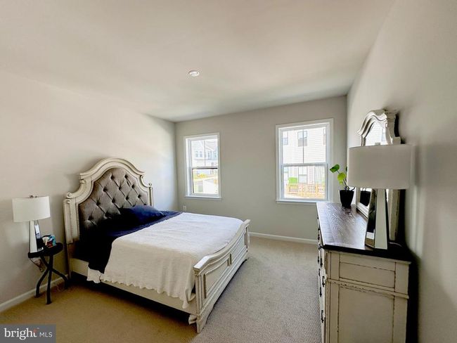 18989 Coral Reef Sq, Townhouse with 3 bedrooms, 3 bathrooms and null parking in Lansdowne VA | Image 26