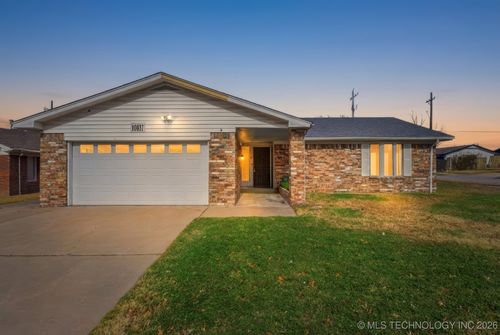 10837 E 26th Place, Tulsa, OK, 74129 | Card Image