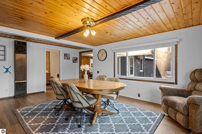 5354 E Shore Dr Ne, House other with 4 bedrooms, 2 bathrooms and null parking in Kalkaska MI | Image 16