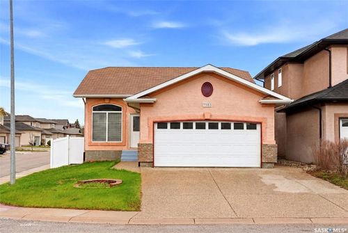 7183 Wascana Cove Dr, Regina, SK, S4V3G3 | Card Image