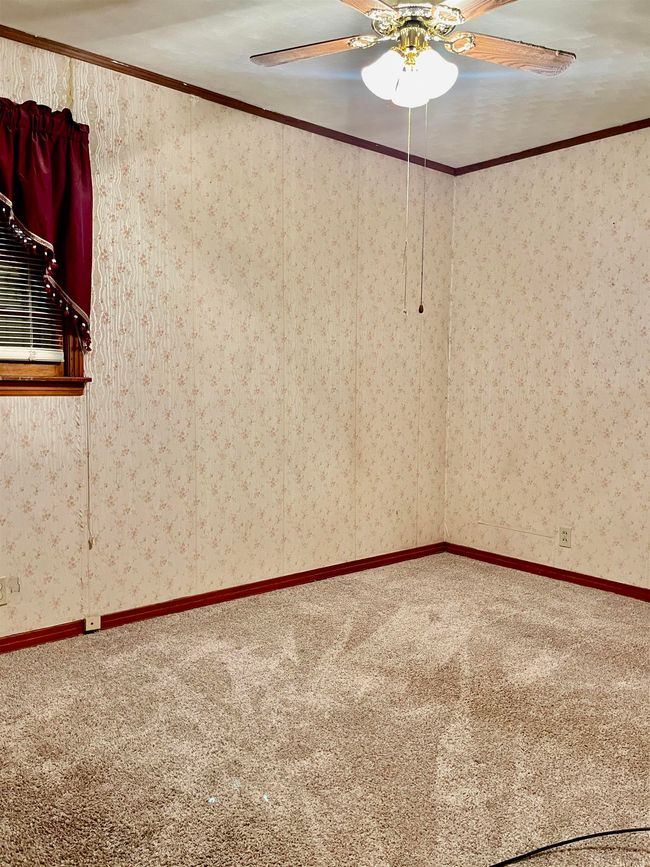 221 8 Th St Ne, House other with 3 bedrooms, 2 bathrooms and null parking in Red Bay AL | Image 5
