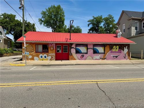 514 Vincennes St, New Albany, IN, 47150-3052 | Card Image