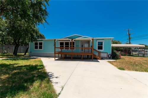 917 W Laurel St, Rockport, TX, 78382-5974 | Card Image