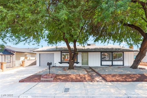 2278 Miner Way, Las Vegas, NV, 89104-5222 | Card Image