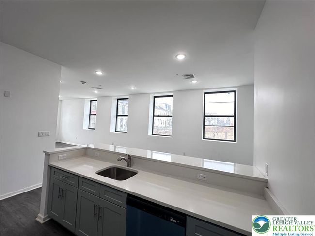 1A - 123 N Lumber St, Condo with 1 bedrooms, 1 bathrooms and null parking in Allentown PA | Image 17