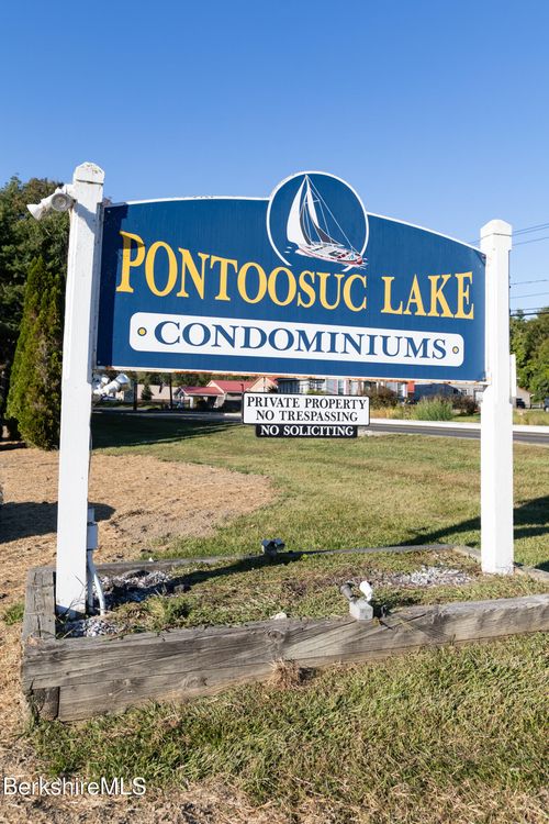 4-2-580 S Main St, Lanesborough, MA, 01237-7908 | Card Image