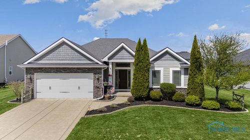 7704 Lonetree Ct, Maumee, OH, 43537-8760 | Card Image