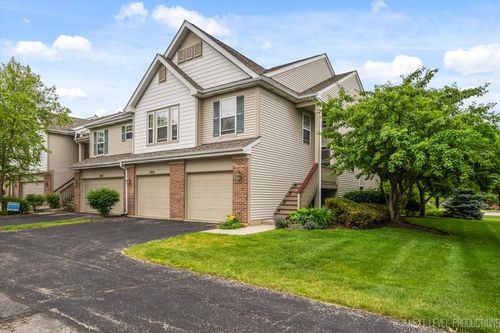 2903 Saganashkee Ln, Naperville, IL, 60564-2401 | Card Image