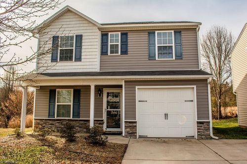 3890 Sanwood Ln, Kernersville, NC, 27284-0109 | Card Image