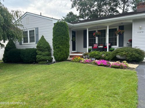 1029 Beach Ln, Stafford Twp, NJ, 08050-2009 | Card Image