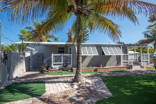 93 Sirius Ln, Key West, FL, 33040-6321 | Card Image