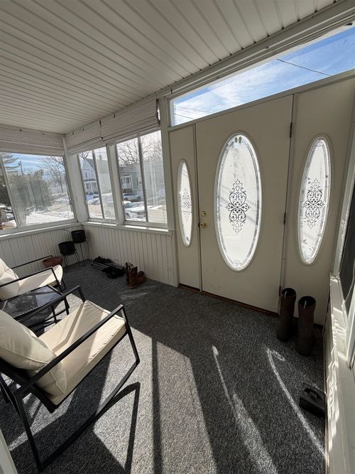 47 Morgan St, Manchester, NH, 03102-3436 | Card Image