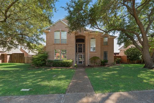 9018 Clearlake Dr, Rowlett, TX, 75088-6837 | Card Image