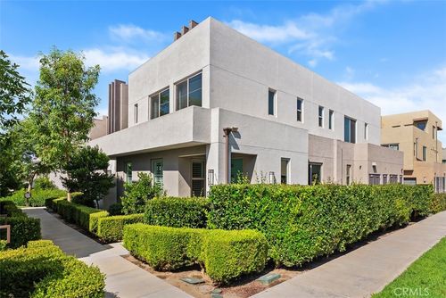 209 Magnet, Irvine, CA, 92618 | Card Image