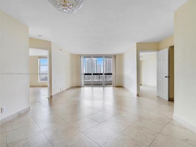 1209 - 3600 Mystic Pointe Dr, Condo with 2 bedrooms, 2 bathrooms and null parking in Aventura FL | Image 1