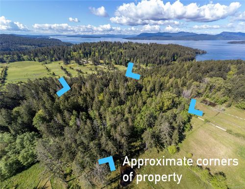 2223 Port Washington Rd, Pender Island, BC, V0N2M1 | Card Image